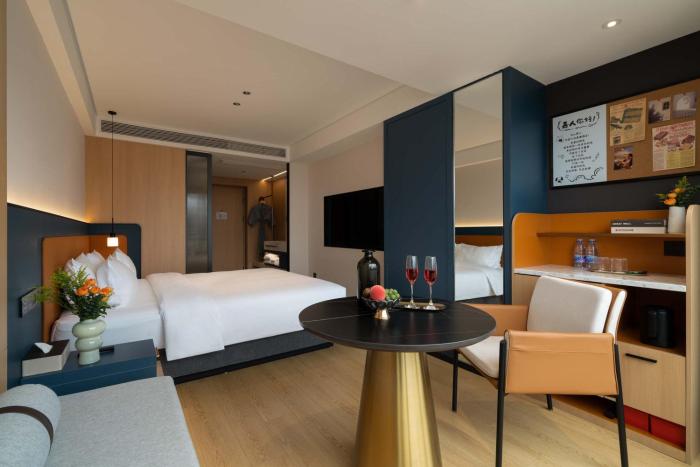 chongqing jiefangbei jiayu hotel