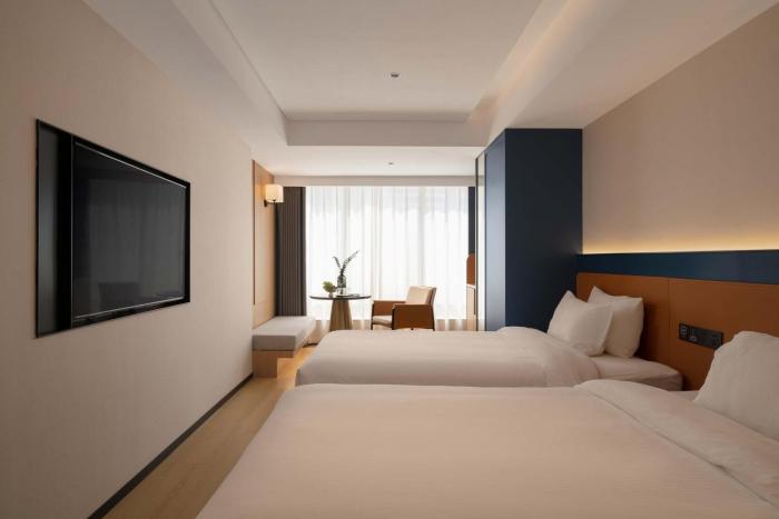chongqing jiefangbei jiayu hotel