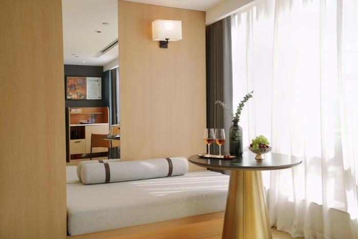 chongqing jiefangbei jiayu hotel