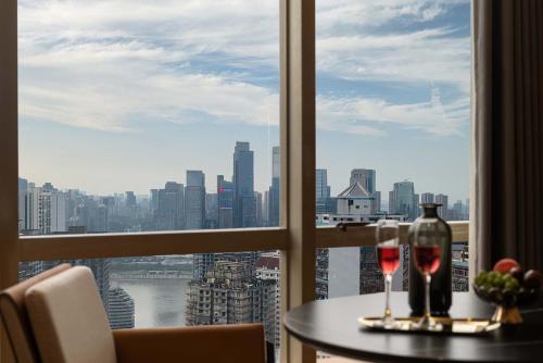 chongqing jiefangbei jiayu hotel