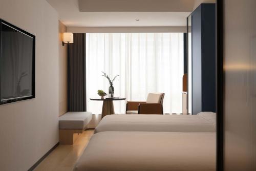 chongqing jiefangbei jiayu hotel