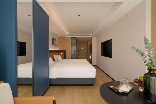 chongqing jiefangbei jiayu hotel