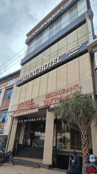 the royall hotel and royall banquet