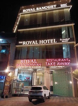 the royall hotel and royall banquet