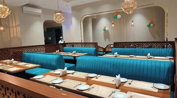the royall hotel and royall banquet