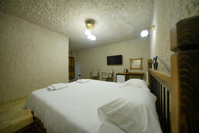 nirvana cave house hotel