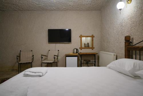 nirvana cave house hotel