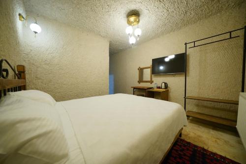 nirvana cave house hotel