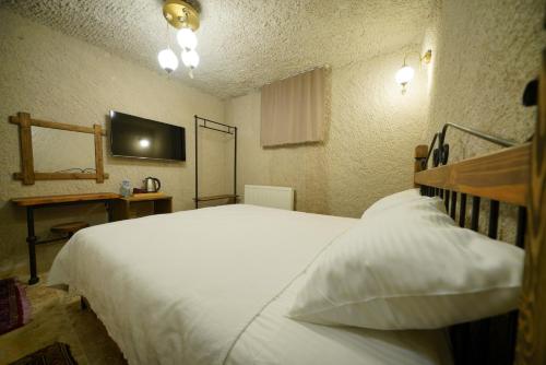 nirvana cave house hotel