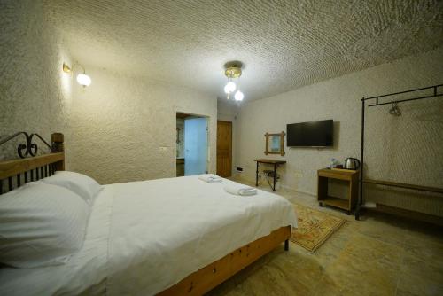 nirvana cave house hotel