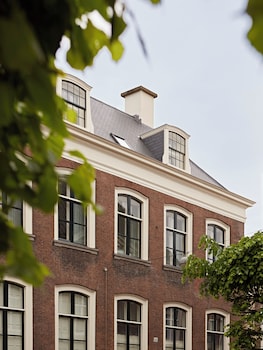 numa the hague spanish court