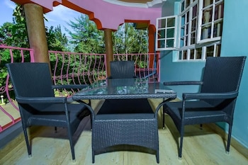 the gems resort kutus