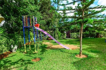 The Gems Resort Kutus,,3 star