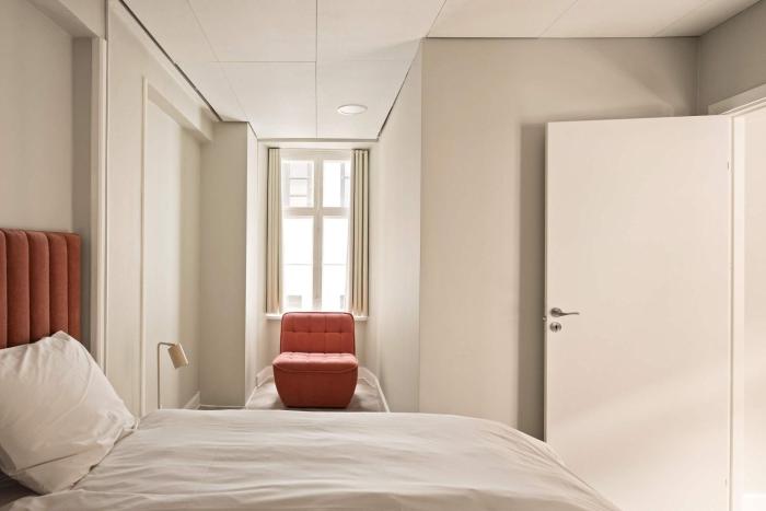 queens suites by danielandjacobs