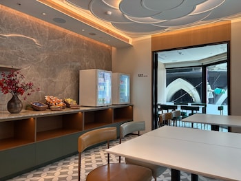 everstar hotel