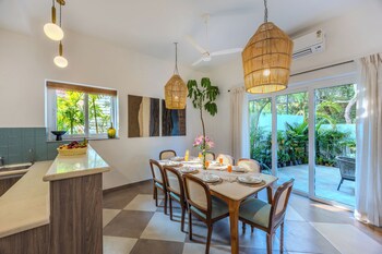 elivaas casa zyra 4 bhk villa