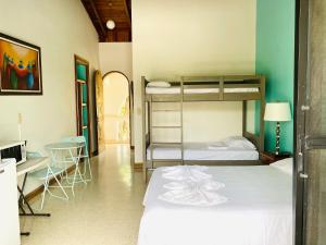 Hotel Mar Rey,Santa Cruz>>Guanacaste,3 star
