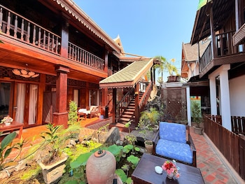 chaluenxay boutique hotel