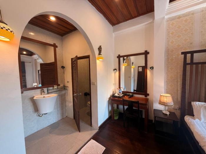 chaluenxay boutique hotel