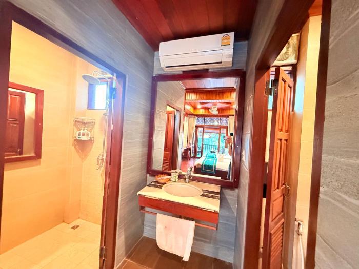 chaluenxay boutique hotel