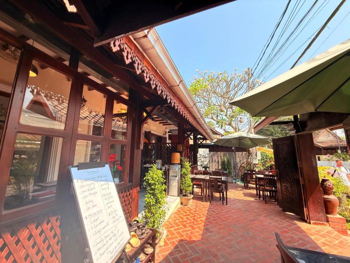 chaluenxay boutique hotel