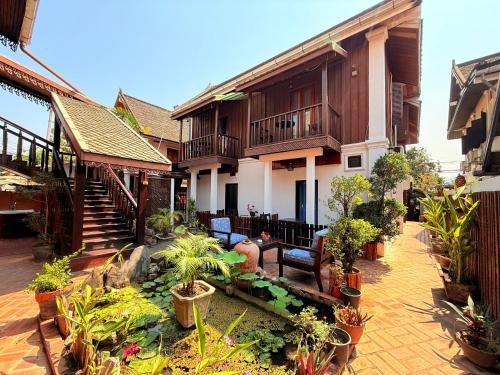 chaluenxay boutique hotel