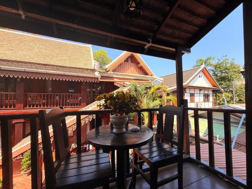 chaluenxay boutique hotel