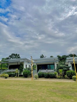 river valley resort