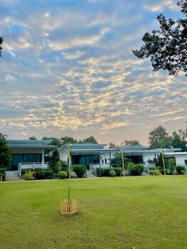 river valley resort
