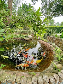 river valley resort