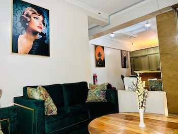 Louize Simba Hotel Embu,,3 star