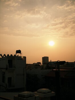 My Dream Villa,,3 star