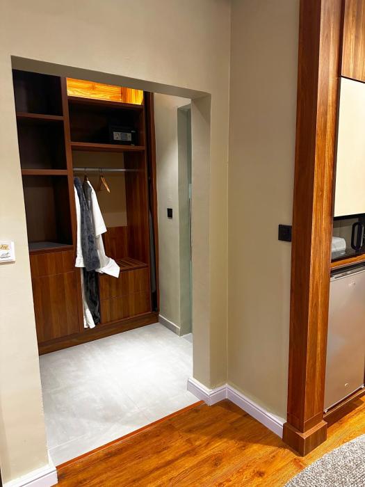 taja hotels ltd adeniyi jones ikeja