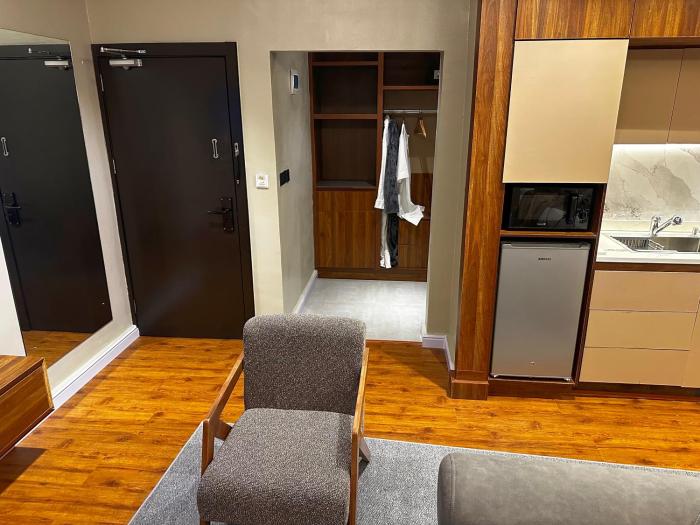 taja hotels ltd adeniyi jones ikeja