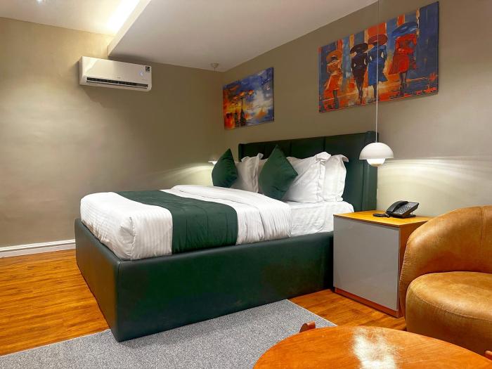 taja hotels ltd adeniyi jones ikeja