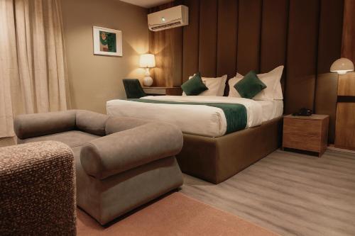 Taja Hotels Ltd Adeniyi Jones Ikeja,Abba Johnson Crescent, Adeniyi Jones,3 star