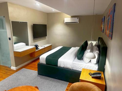 taja hotels ltd adeniyi jones ikeja