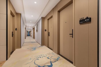 tong yuan international hotel guangzhou east railway station meihuayuan subway station branch