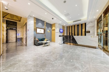 trendy romantic hotel guangzhou beijing road pedestrian street haizhu square metro station branch
