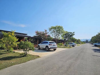 srianan resort