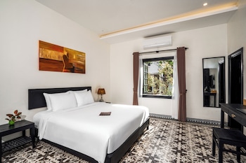 muca hoian co living and work retreat