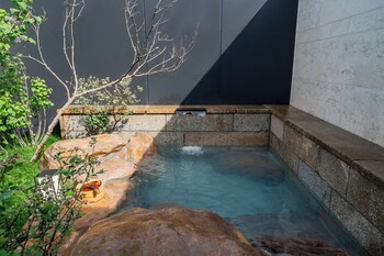 beijing wanli yipiao courtyard hot spring resort