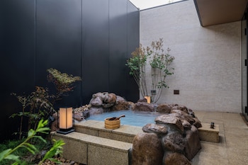beijing wanli yipiao courtyard hot spring resort