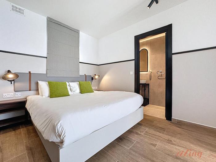 south 32 hotel by zzzing