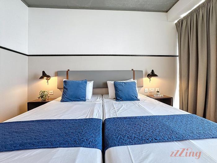 south 32 hotel by zzzing