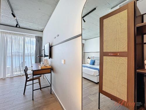 south 32 hotel by zzzing