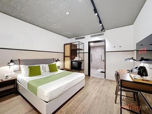south 32 hotel by zzzing
