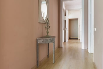 enjoy apartments gran via