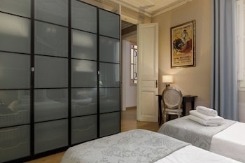 enjoy apartments gran via