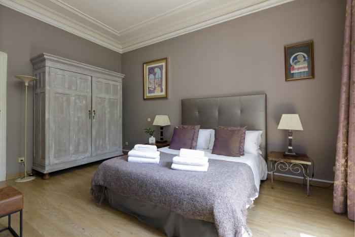enjoy apartments gran via